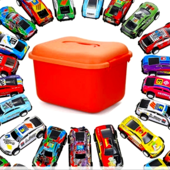 5 cars for 15 Dollarspull back Toy cars 🚗 . - Picture 1 of 4